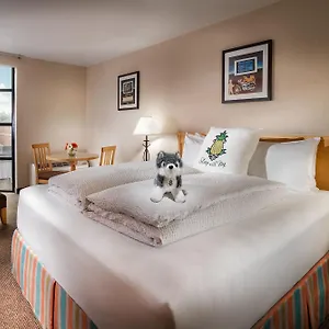 Staypineapple, Inn, District 3* Seattle